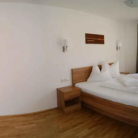 Apart Mountain Lodge Mayrhofen Room photo